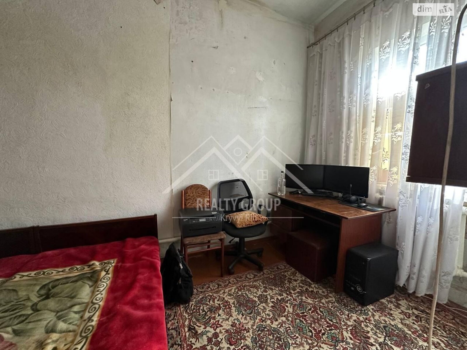 одноповерховий будинок з гаражем, 55.8 кв. м, цегла. Продаж в Кривому Розі, район Центрально-Міський фото 1 одноповерховий будинок з гаражем, 55.8 кв. м, цегла. Продаж в Кривому Розі, район Центрально-Міський фото 1