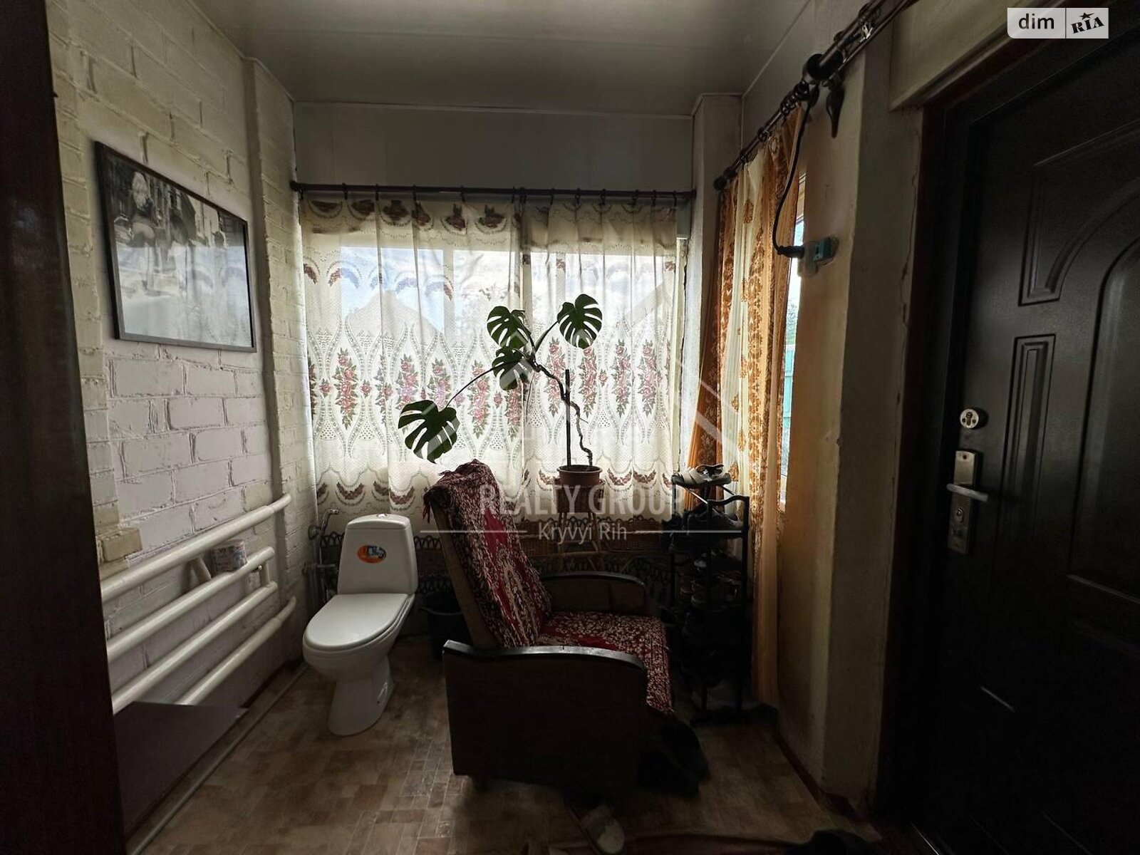 одноповерховий будинок з гаражем, 55.8 кв. м, цегла. Продаж в Кривому Розі, район Центрально-Міський фото 1 одноповерховий будинок з гаражем, 55.8 кв. м, цегла. Продаж в Кривому Розі, район Центрально-Міський фото 1