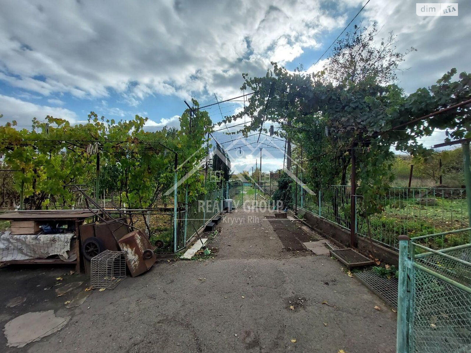 одноэтажный дом с гаражом, 133.2 кв. м, шлакоблок. Продажа в Кривом Роге район Центрально-Городской фото 1