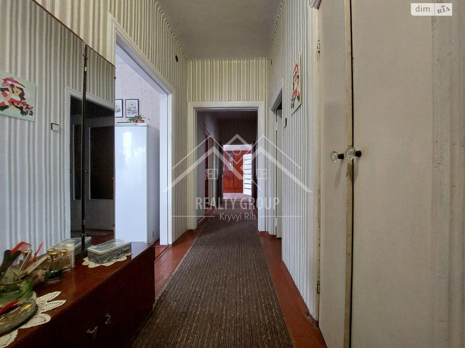 одноэтажный дом с гаражом, 133.2 кв. м, шлакоблок. Продажа в Кривом Роге район Центрально-Городской фото 1