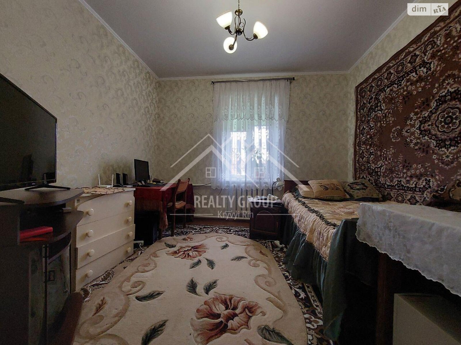 одноэтажный дом с гаражом, 133.2 кв. м, шлакоблок. Продажа в Кривом Роге район Центрально-Городской фото 1