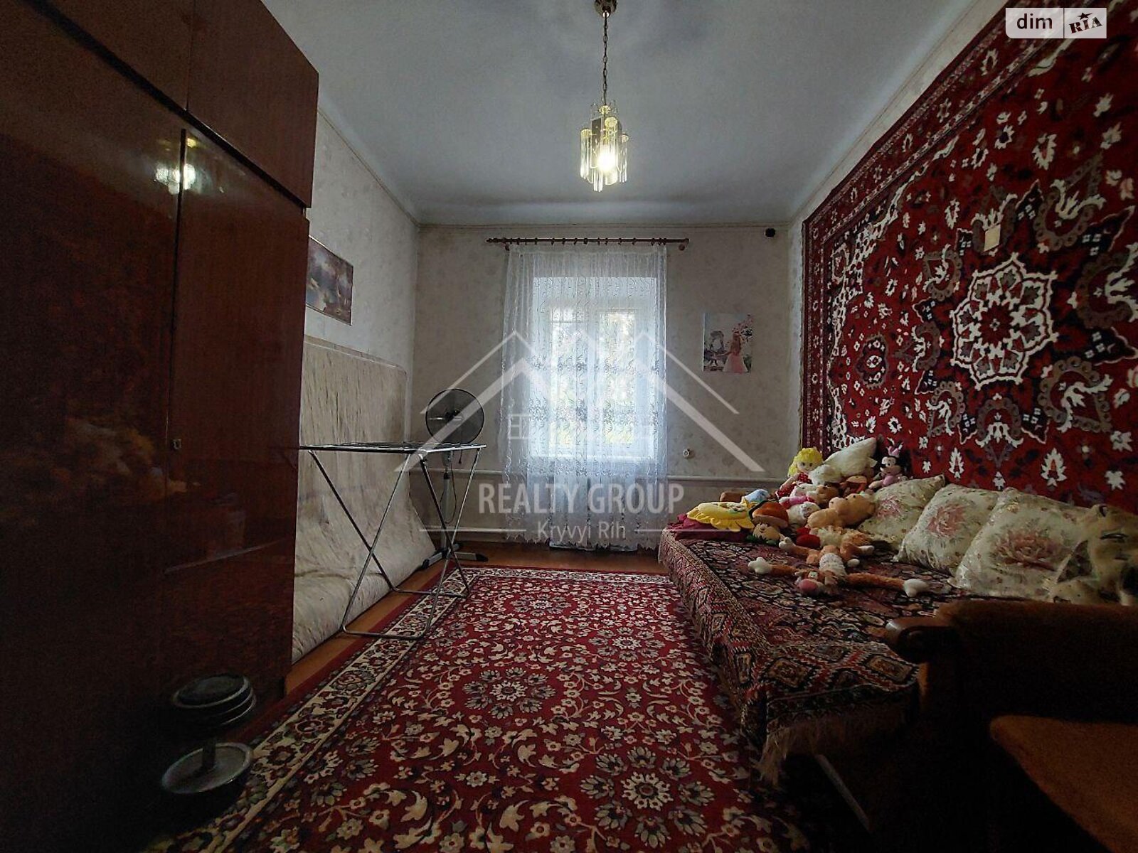 одноэтажный дом с гаражом, 133.2 кв. м, шлакоблок. Продажа в Кривом Роге район Центрально-Городской фото 1