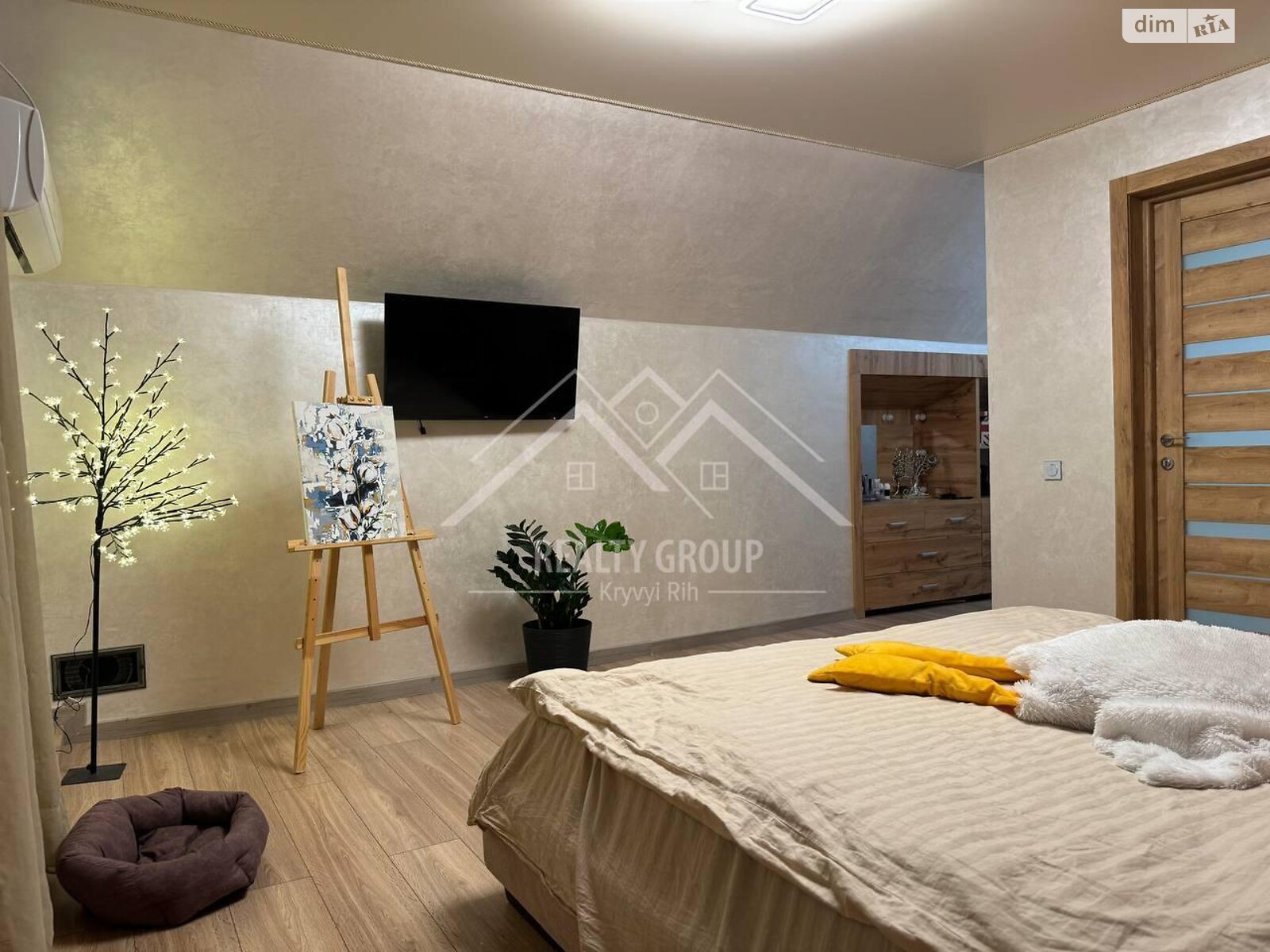 двухэтажный дом беседка, 140 кв. м, кирпич. Продажа в Кривом Роге район Центрально-Городской фото 1 двухэтажный дом беседка, 140 кв. м, кирпич. Продажа в Кривом Роге район Центрально-Городской фото 1