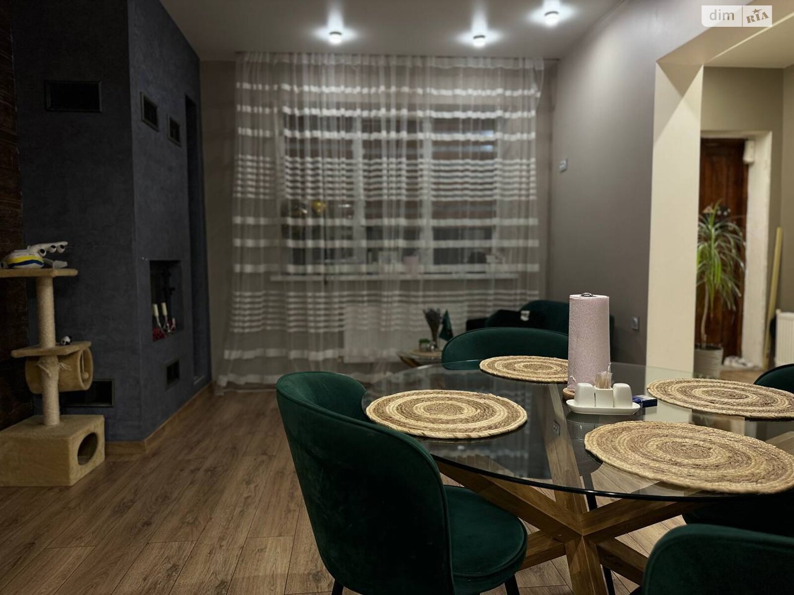 двухэтажный дом беседка, 140 кв. м, кирпич. Продажа в Кривом Роге район Центрально-Городской фото 1 двухэтажный дом беседка, 140 кв. м, кирпич. Продажа в Кривом Роге район Центрально-Городской фото 1