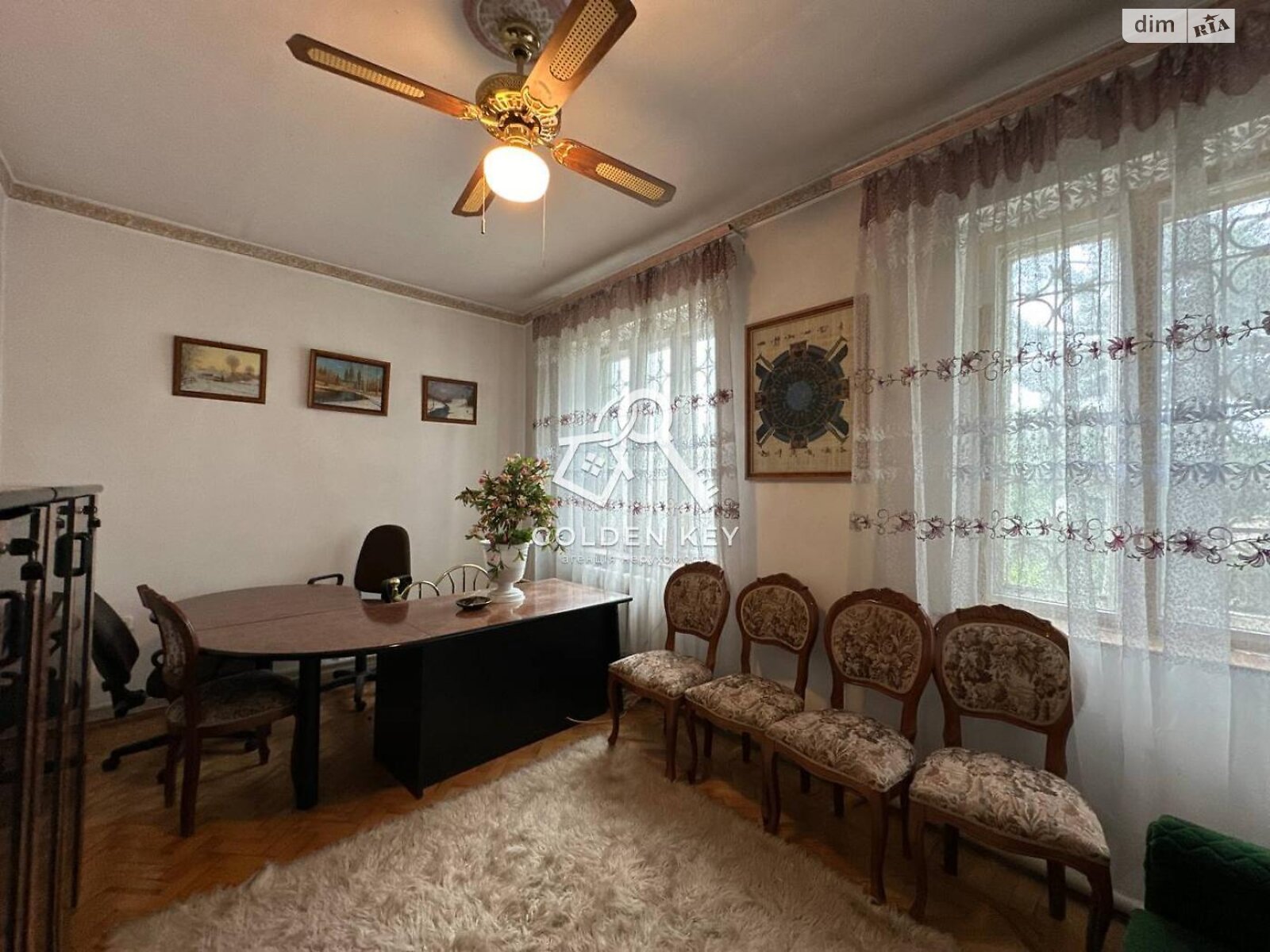 двухэтажный дом с гаражом, 382.6 кв. м, кирпич. Продажа в Кривом Роге район Центрально-Городской фото 1 двухэтажный дом с гаражом, 382.6 кв. м, кирпич. Продажа в Кривом Роге район Центрально-Городской фото 1