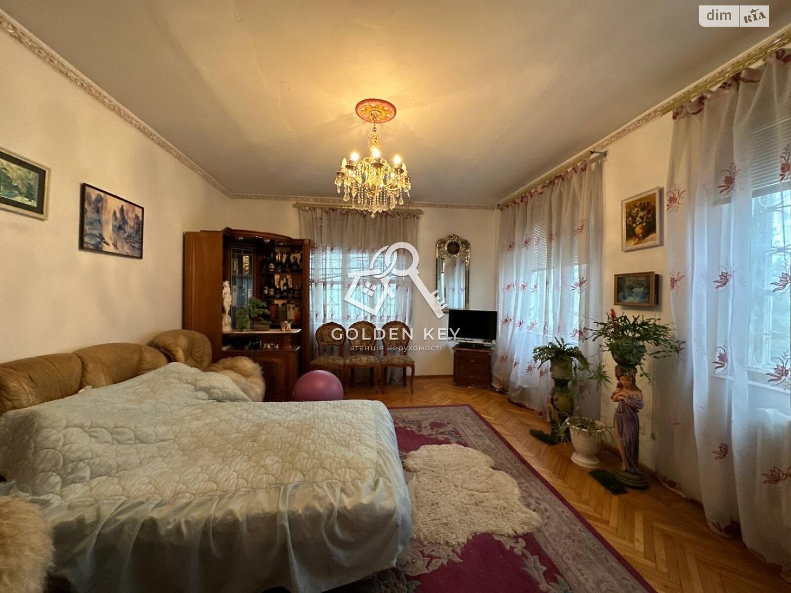 двухэтажный дом с гаражом, 382.6 кв. м, кирпич. Продажа в Кривом Роге район Центрально-Городской фото 1 двухэтажный дом с гаражом, 382.6 кв. м, кирпич. Продажа в Кривом Роге район Центрально-Городской фото 1