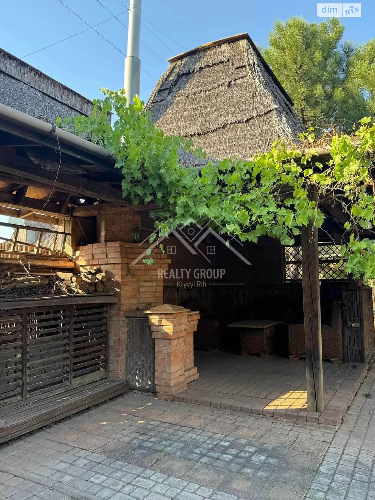 двухэтажный дом с верандой, 67.1 кв. м, кирпич. Продажа в Кривом Роге район Центрально-Городской фото 1 двухэтажный дом с верандой, 67.1 кв. м, кирпич. Продажа в Кривом Роге район Центрально-Городской фото 1