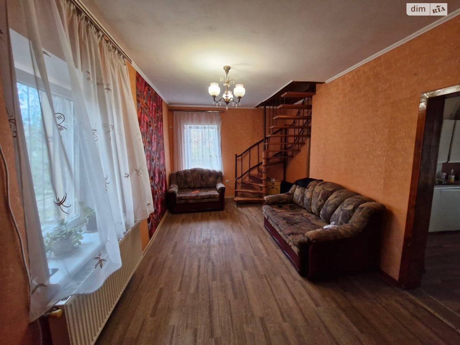 двоповерховий будинок з гаражем, 117 кв. м, цегла. Продаж в Кривому Розі, район Центрально-Міський фото 1