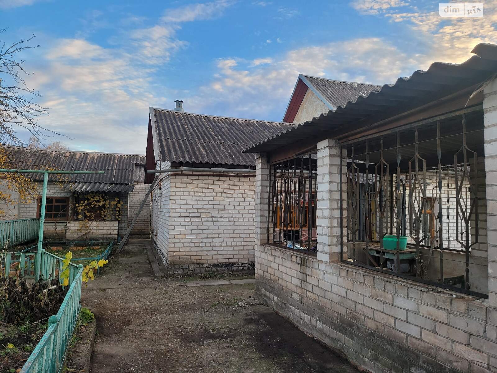 одноповерховий будинок з мансардою, 101.1 кв. м, моноліт. Продаж в Кривому Розі, район Центрально-Міський фото 1 одноповерховий будинок з мансардою, 101.1 кв. м, моноліт. Продаж в Кривому Розі, район Центрально-Міський фото 1