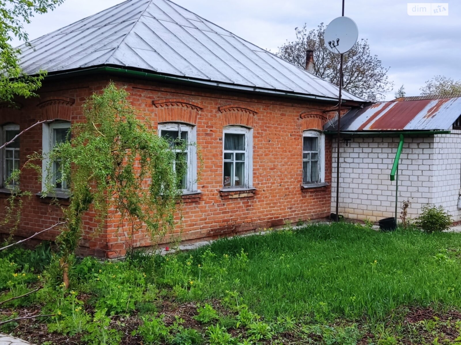 одноэтажный дом с верандой, 97.4 кв. м, кирпич. Продажа в Кролевце район Кролевец фото 1 одноэтажный дом с верандой, 97.4 кв. м, кирпич. Продажа в Кролевце район Кролевец фото 1