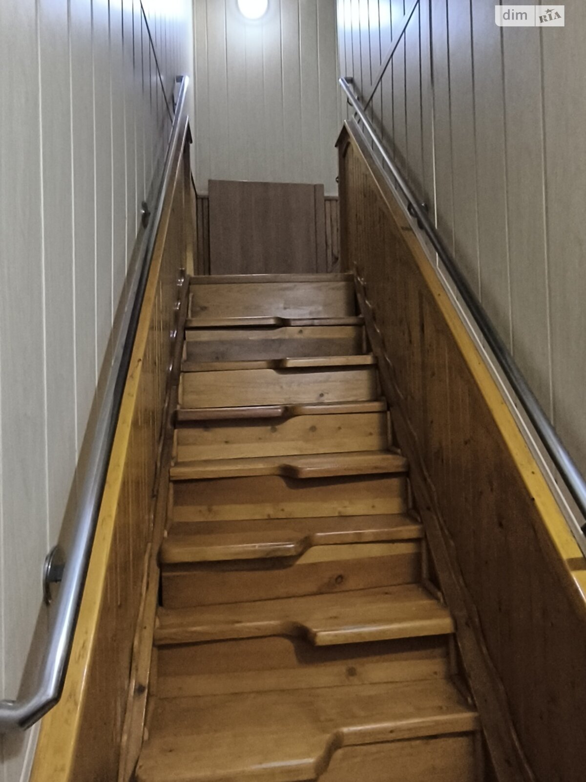 трехэтажный дом с гаражом, 250.7 кв. м, кирпич. Продажа в Кропивницком фото 1 трехэтажный дом с гаражом, 250.7 кв. м, кирпич. Продажа в Кропивницком фото 1