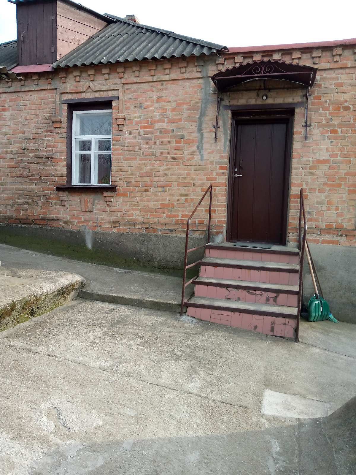 одноэтажный дом с гаражом, 60 кв. м, кирпич. Продажа в Кропивницком район Большая Балка фото 1 одноэтажный дом с гаражом, 60 кв. м, кирпич. Продажа в Кропивницком район Большая Балка фото 1