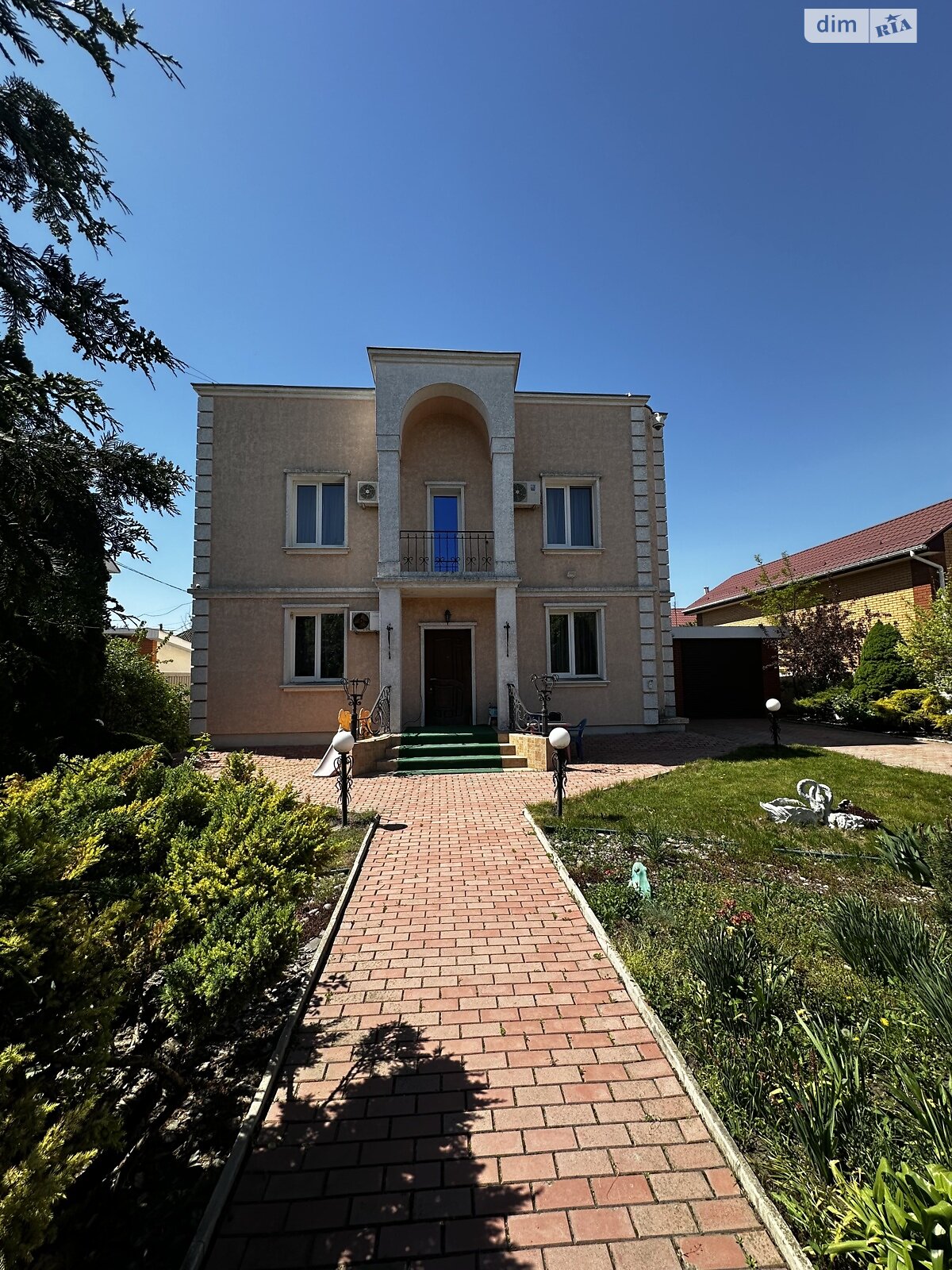 двоповерховий будинок з гаражем, 158.8 кв. м, цегла. Продаж в Кропивницькому, район Фортечний фото 1 двоповерховий будинок з гаражем, 158.8 кв. м, цегла. Продаж в Кропивницькому, район Фортечний фото 1