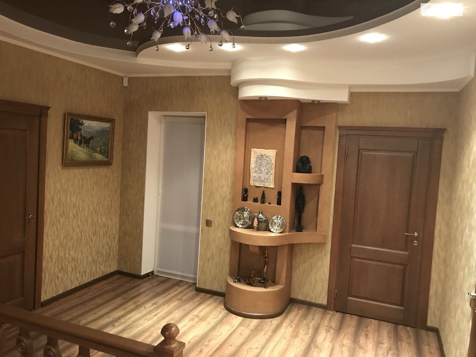 трехэтажный дом, 360 кв. м, кирпич. Продажа в Кропивницком район Кущевка фото 1