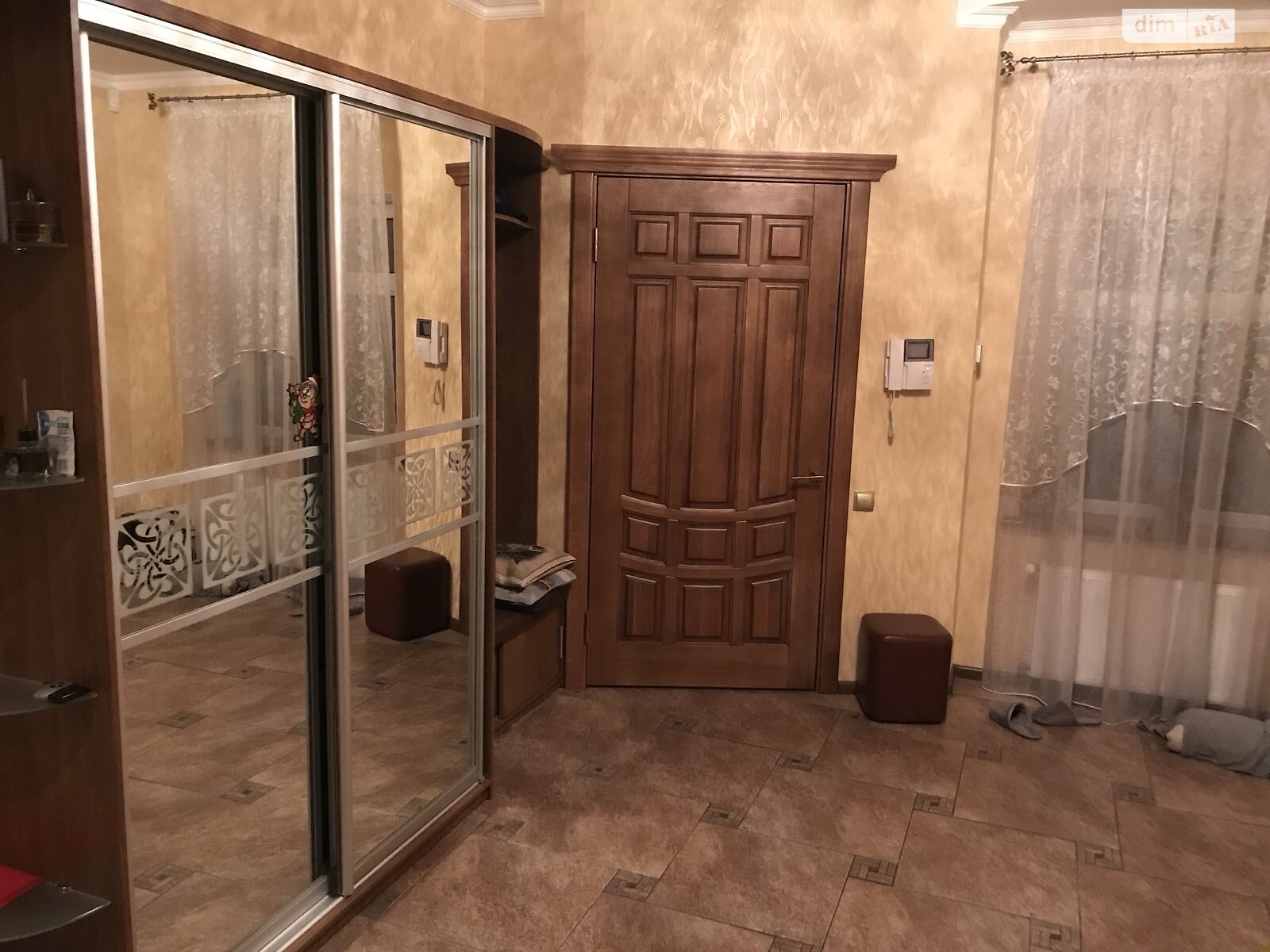 трехэтажный дом, 360 кв. м, кирпич. Продажа в Кропивницком район Кущевка фото 1