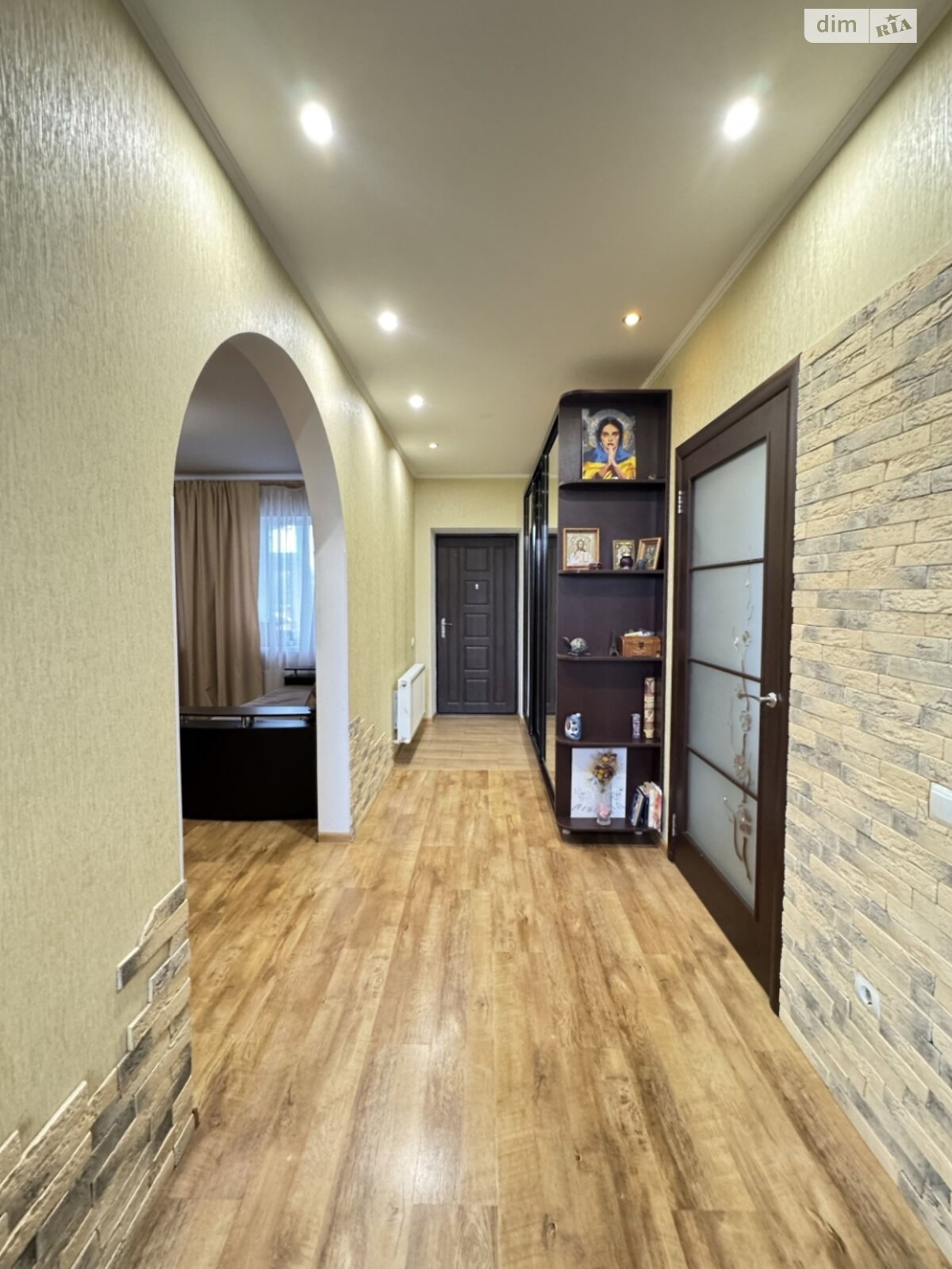 двухэтажный дом, 227 кв. м, кирпич. Продажа в Кропивницком район Лелековка фото 1 двухэтажный дом, 227 кв. м, кирпич. Продажа в Кропивницком район Лелековка фото 1