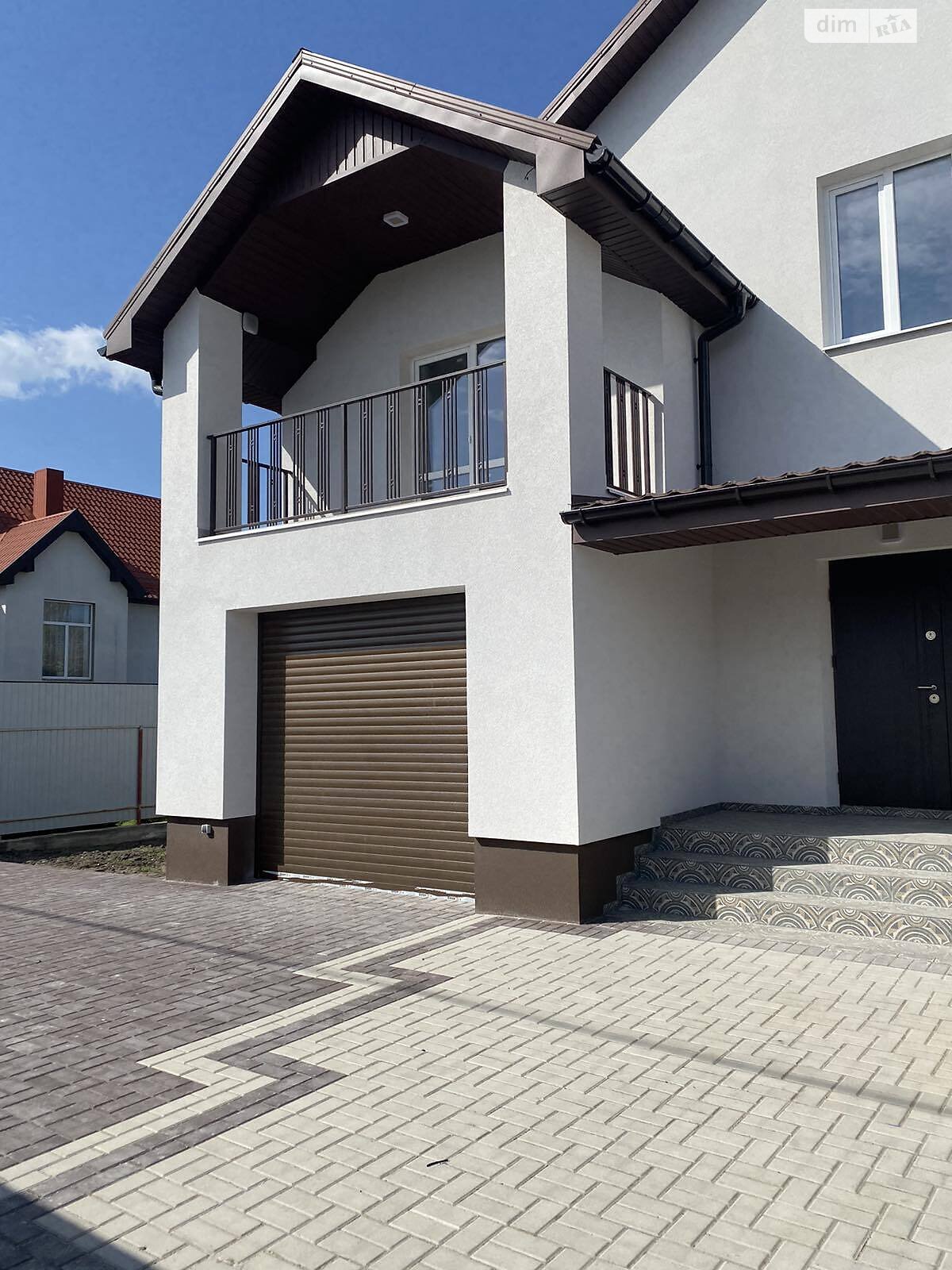 двухэтажный дом с гаражом, 241 кв. м, кирпич. Продажа в Кропивницком фото 1 двухэтажный дом с гаражом, 241 кв. м, кирпич. Продажа в Кропивницком фото 1