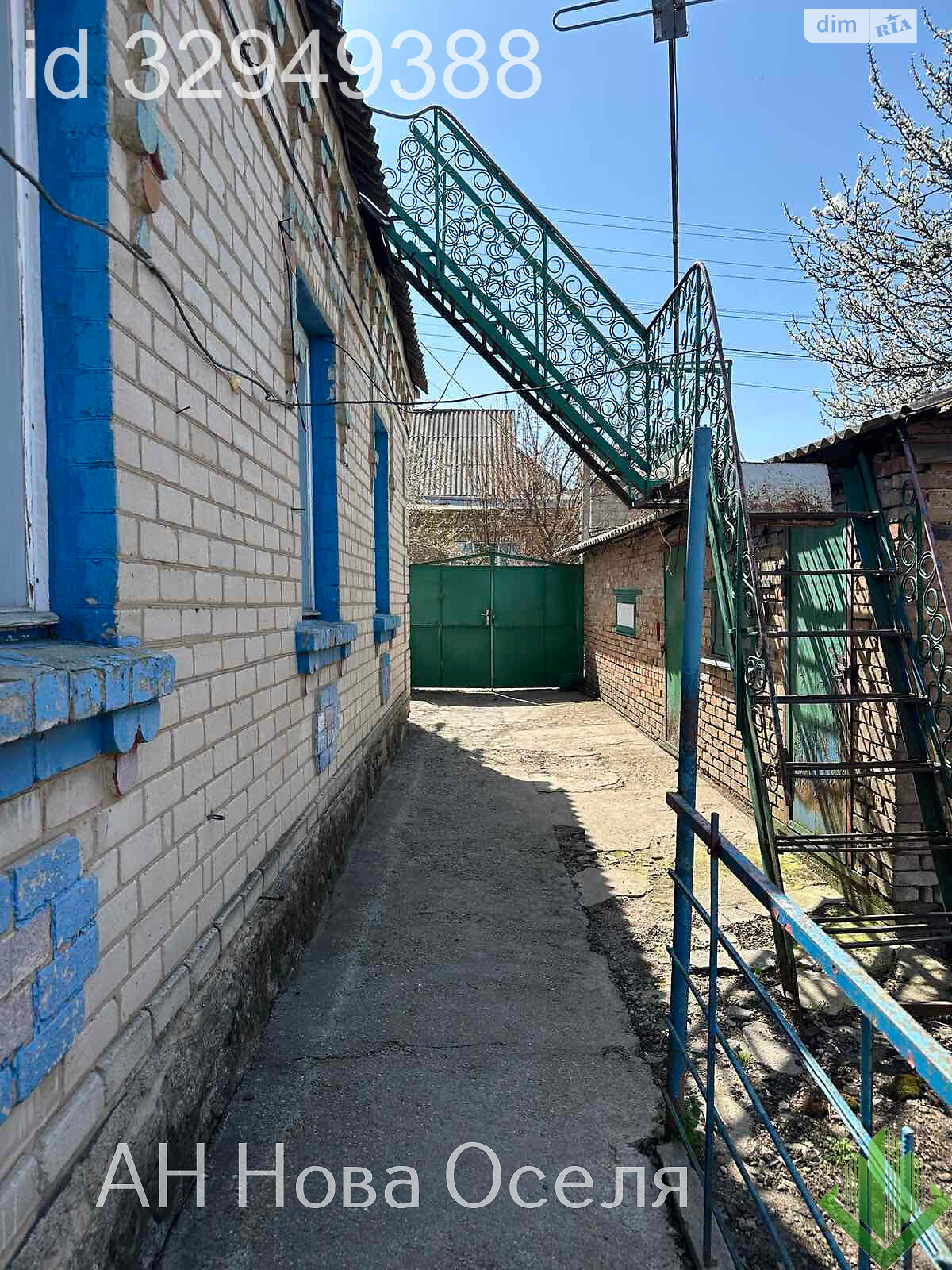одноэтажный дом с гаражом, 76.4 кв. м, кирпич. Продажа в Кропивницком фото 1 одноэтажный дом с гаражом, 76.4 кв. м, кирпич. Продажа в Кропивницком фото 1