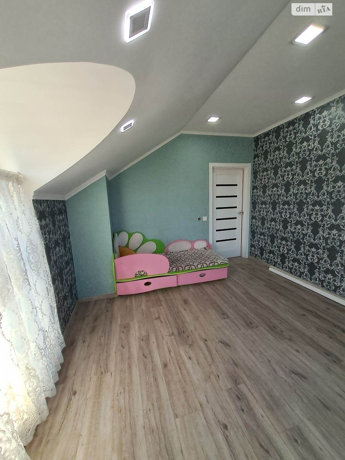 двоповерховий будинок з балконом, 203 кв. м, цегла. Продаж в Кропивницькому, район Масляниківка фото 1 двоповерховий будинок з балконом, 203 кв. м, цегла. Продаж в Кропивницькому, район Масляниківка фото 1