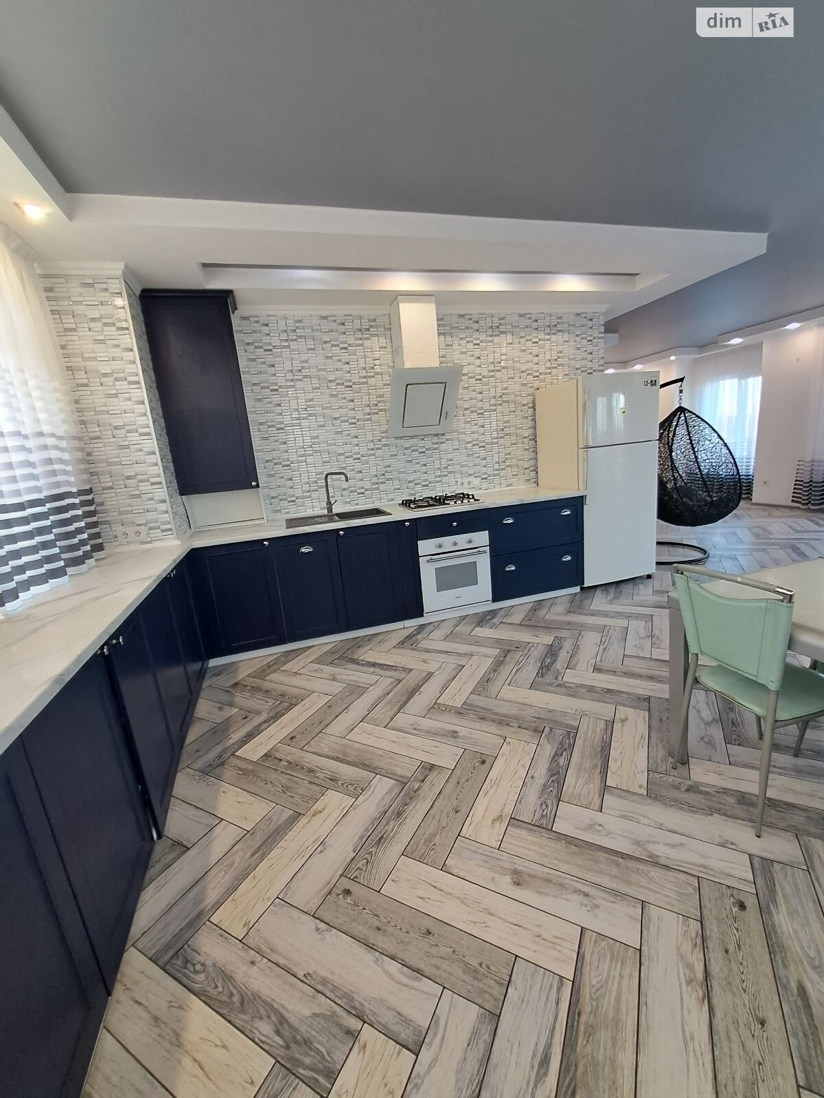двоповерховий будинок з балконом, 203 кв. м, цегла. Продаж в Кропивницькому, район Масляниківка фото 1 двоповерховий будинок з балконом, 203 кв. м, цегла. Продаж в Кропивницькому, район Масляниківка фото 1
