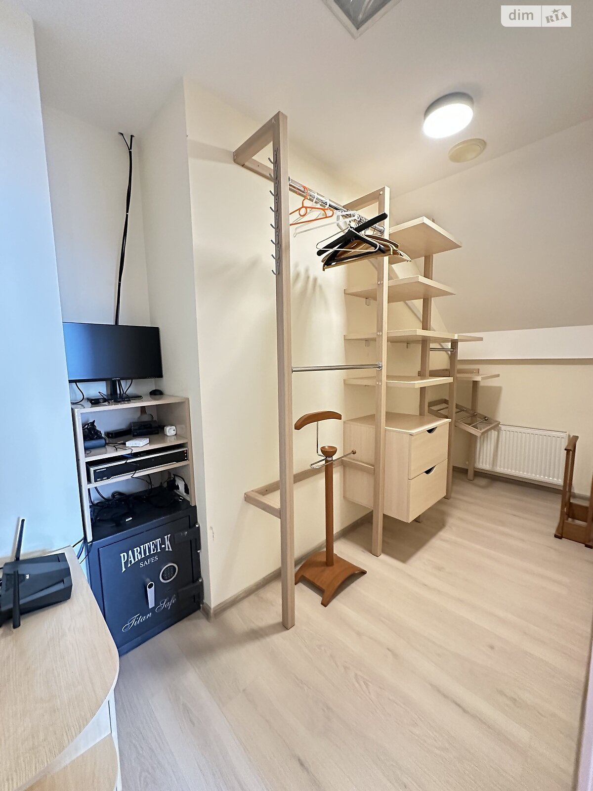 двоповерховий будинок, 267.8 кв. м, кирпич. Продаж в Кропивницькому, район Масляниківка фото 1 двоповерховий будинок, 267.8 кв. м, кирпич. Продаж в Кропивницькому, район Масляниківка фото 1