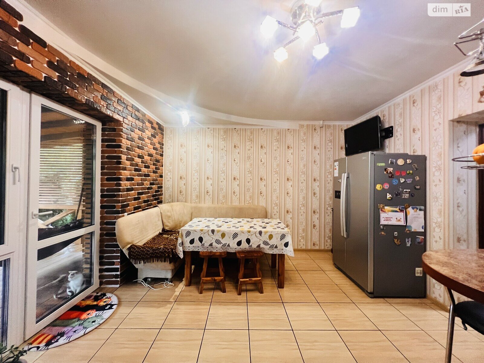 трехэтажный дом с балконом, 234.4 кв. м, кирпич. Продажа в Кропивницком район Новая Балашовка фото 1 трехэтажный дом с балконом, 234.4 кв. м, кирпич. Продажа в Кропивницком район Новая Балашовка фото 1