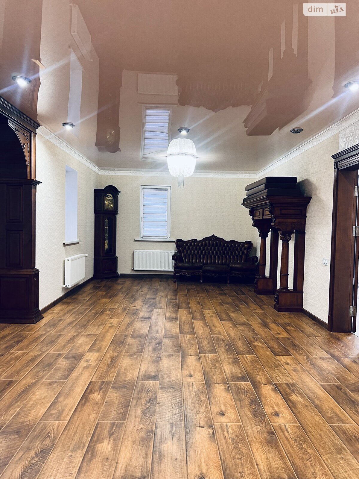 трехэтажный дом с балконом, 234.4 кв. м, кирпич. Продажа в Кропивницком район Новая Балашовка фото 1 трехэтажный дом с балконом, 234.4 кв. м, кирпич. Продажа в Кропивницком район Новая Балашовка фото 1