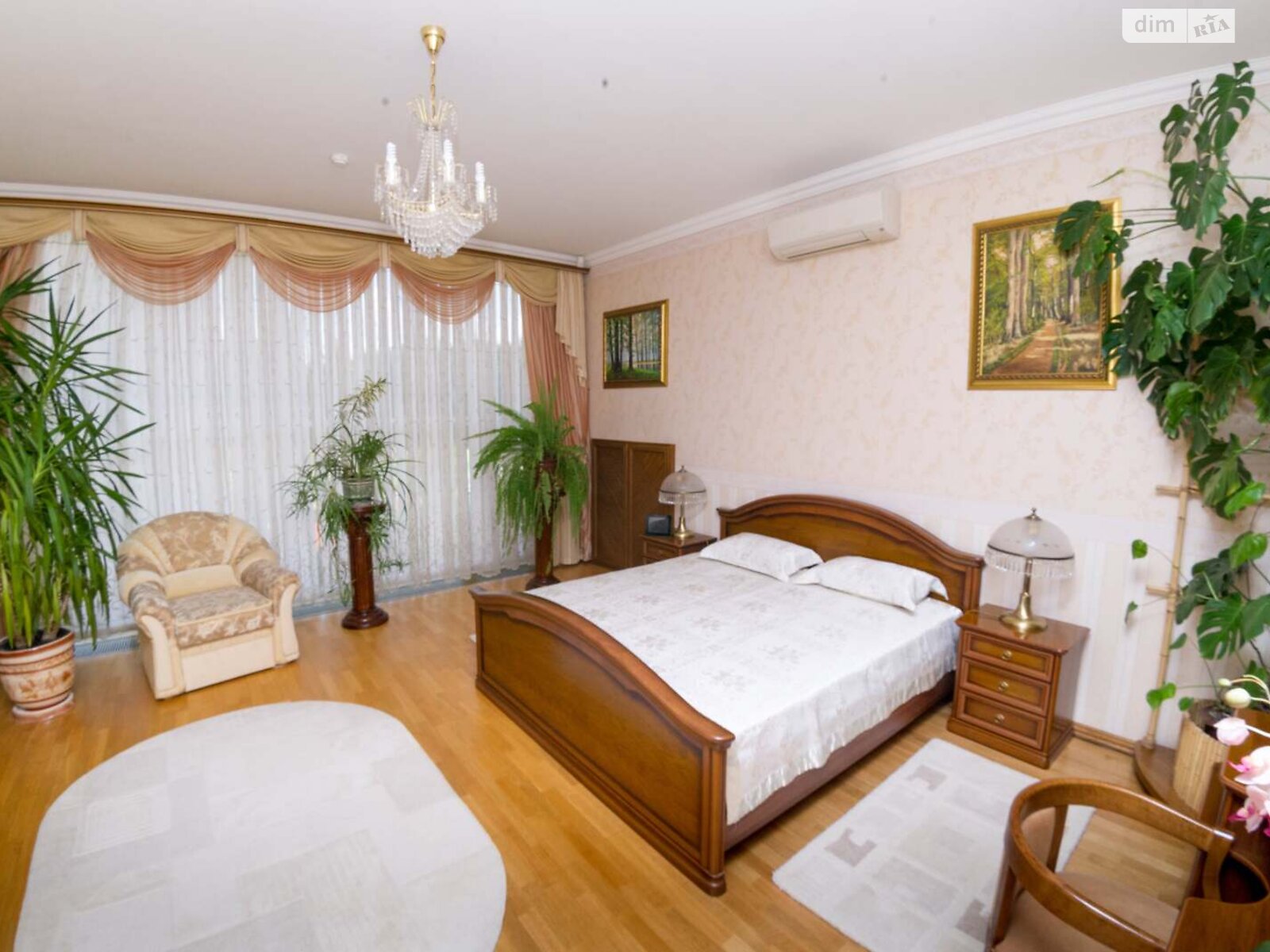 четырехэтажный дом с мебелью, 400 кв. м, кирпич. Продажа в Кропивницком район Центр фото 1
