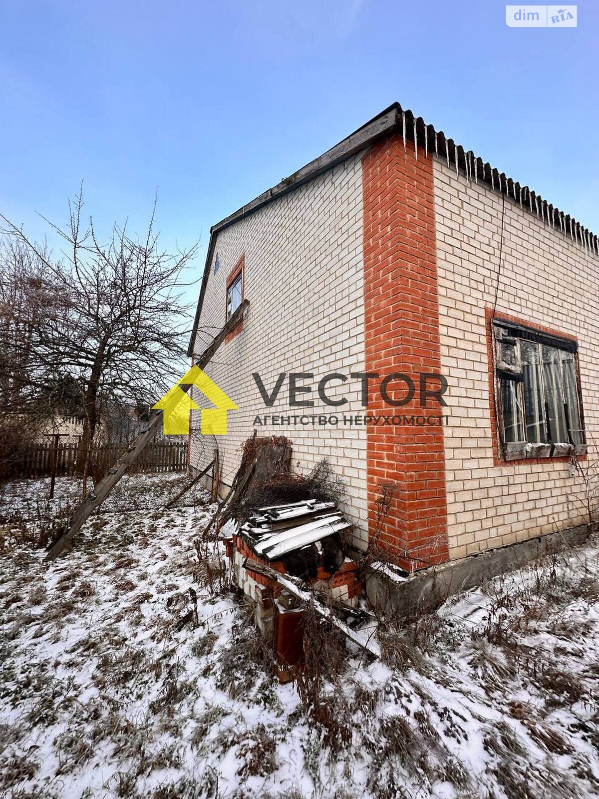 двухэтажный дом с гаражом, 135.1 кв. м, кирпич. Продажа в Кротенках фото 1