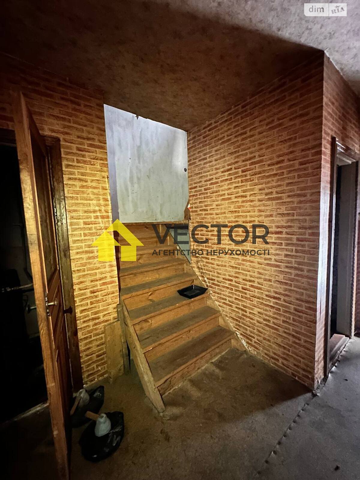 двухэтажный дом с гаражом, 135.1 кв. м, кирпич. Продажа в Кротенках фото 1