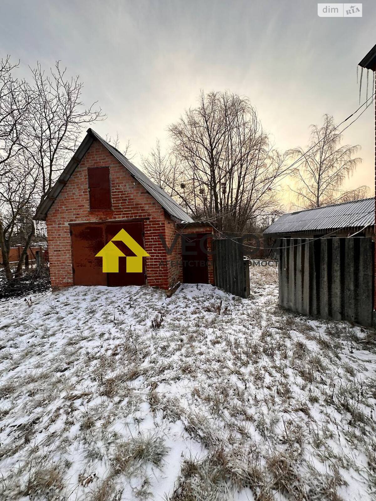 двухэтажный дом с гаражом, 135.1 кв. м, кирпич. Продажа в Кротенках фото 1