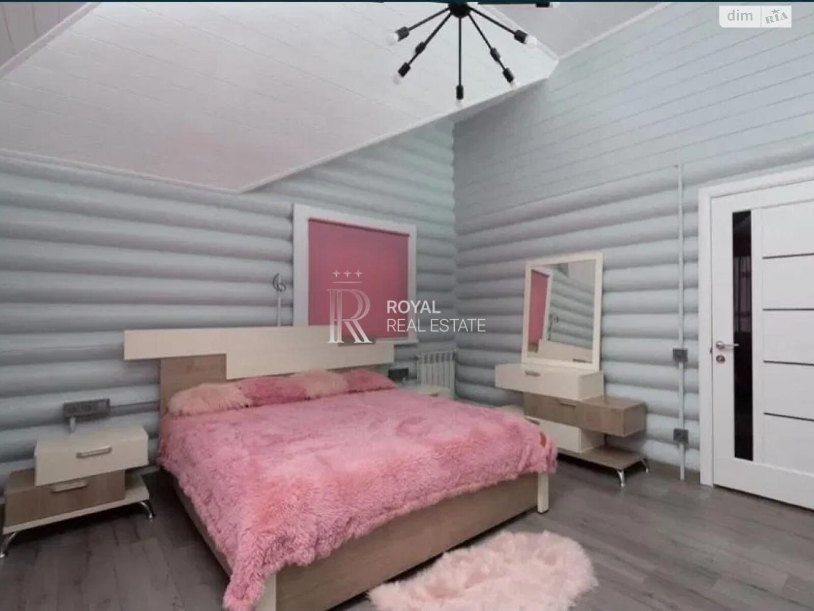 двухэтажный дом, 270 кв. м, кирпич. Продажа в Круглику фото 1 двухэтажный дом, 270 кв. м, кирпич. Продажа в Круглику фото 1