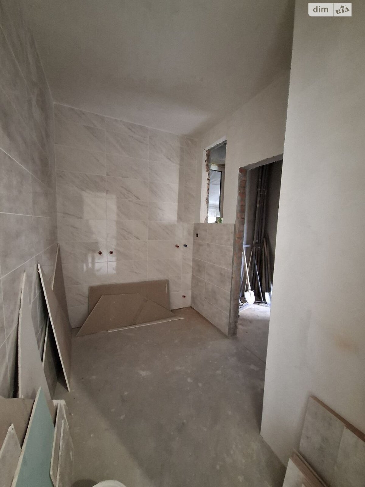 двухэтажный дом с верандой, 180.8 кв. м, кирпич. Продажа в Круглику фото 1