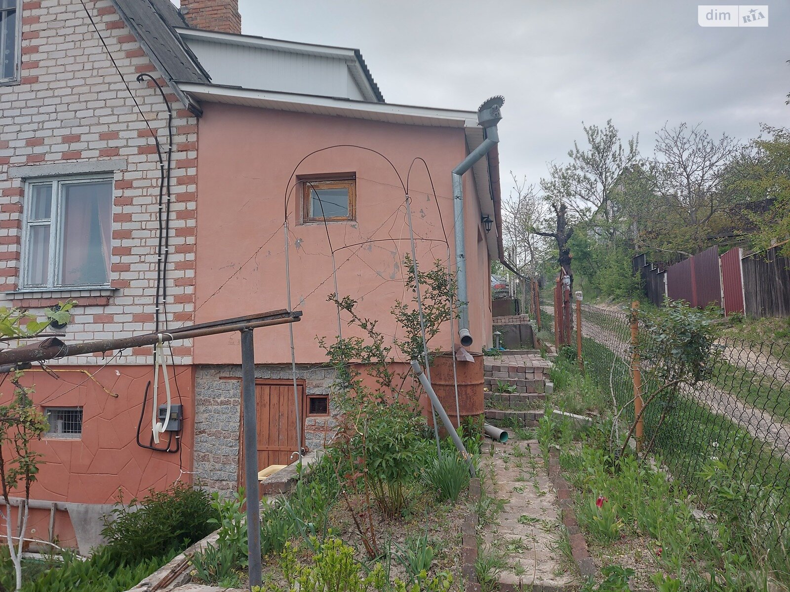 двоповерховий будинок з гаражем, 97 кв. м, цегла. Продаж у Кругле фото 1 двоповерховий будинок з гаражем, 97 кв. м, цегла. Продаж у Кругле фото 1