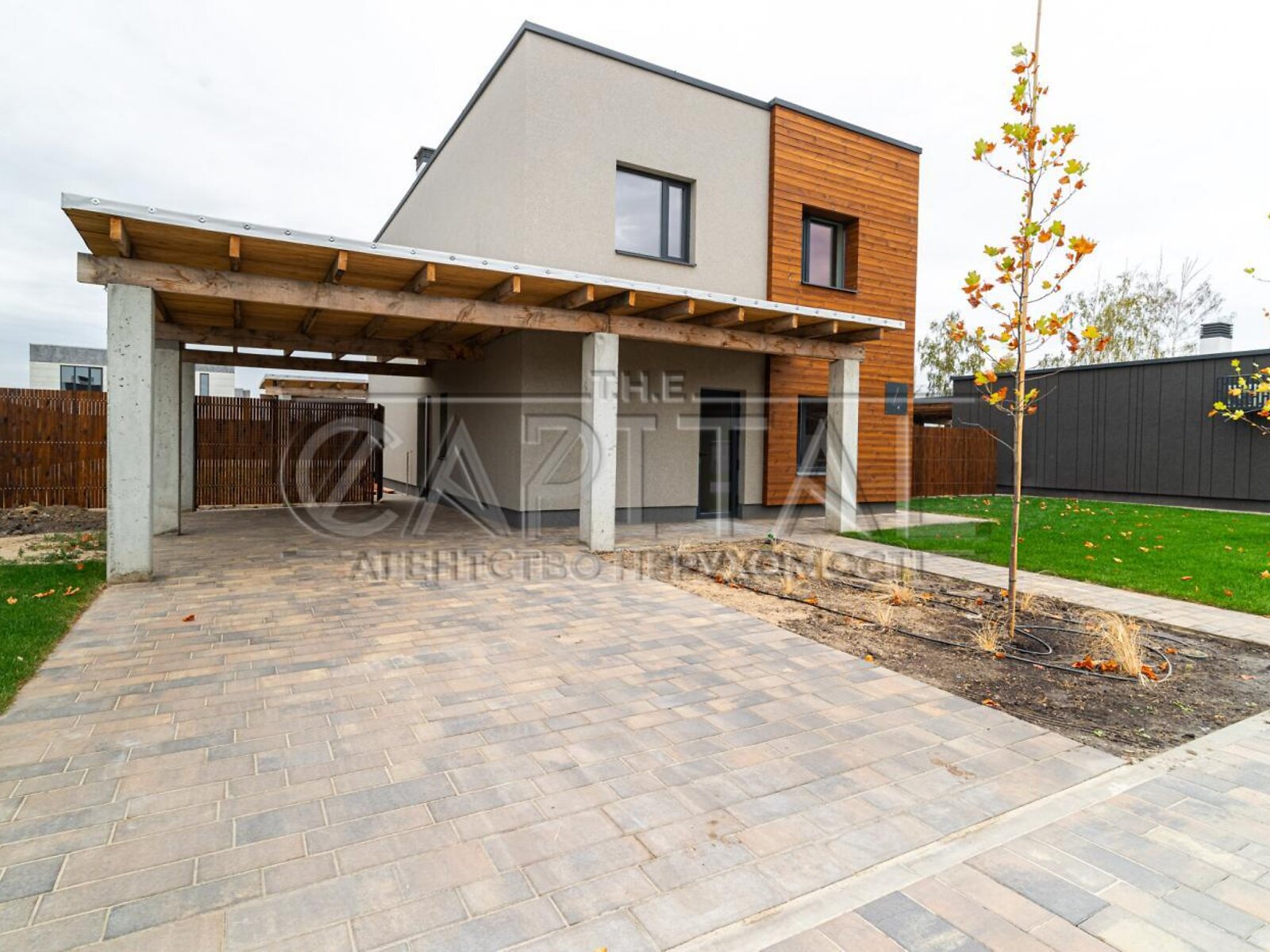 двухэтажный дом с отоплением, 162 кв. м, кирпич. Продажа в Крушинке фото 1