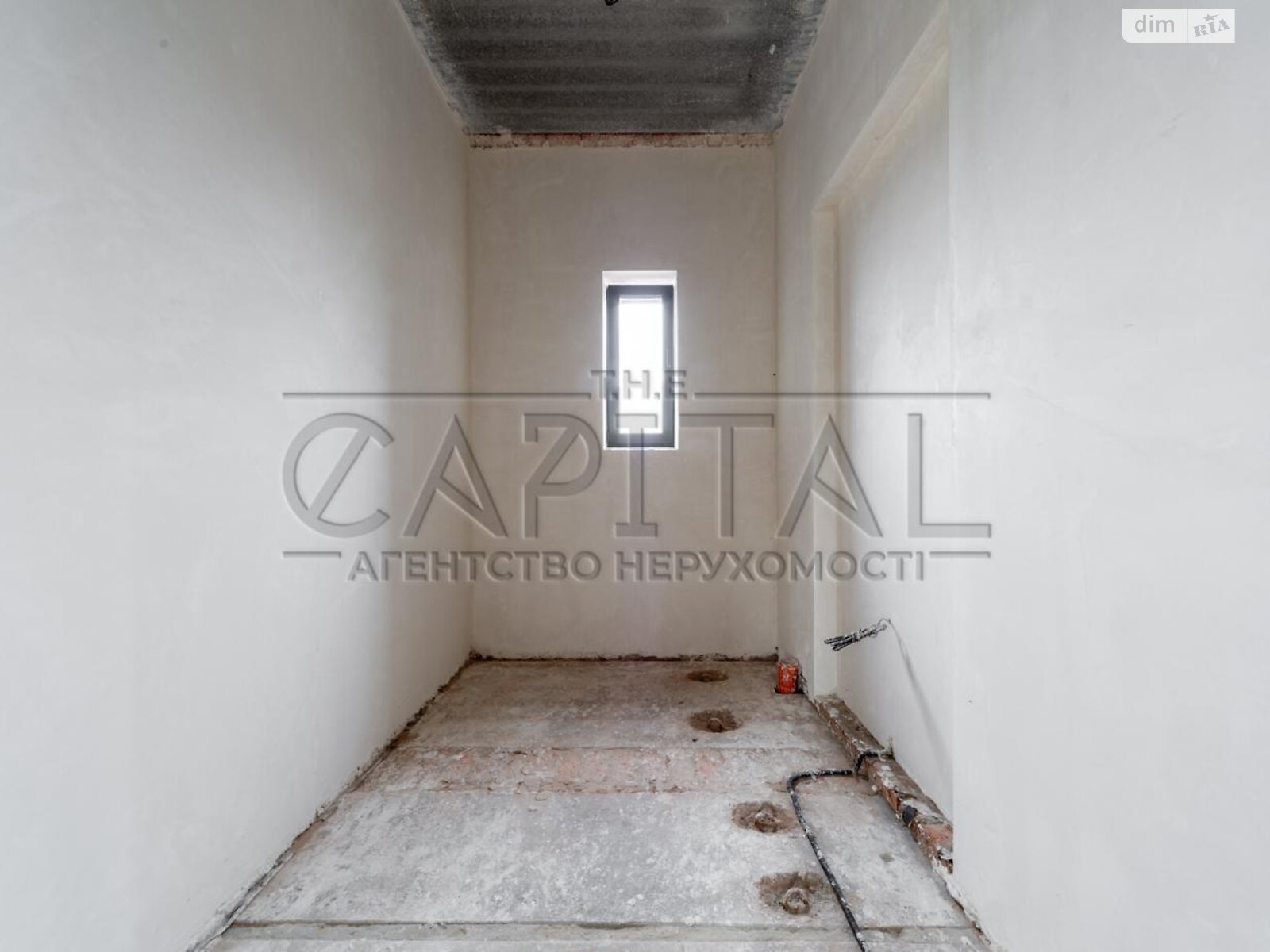 двухэтажный дом с гаражом, 300 кв. м, кирпич. Продажа в Крушинке фото 1