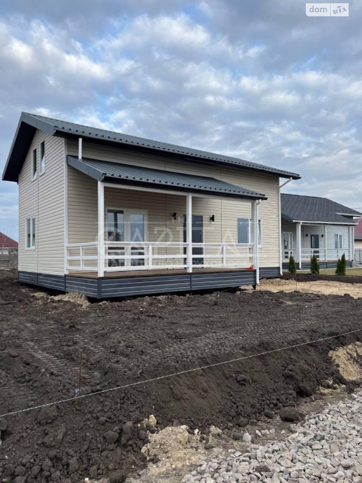двухэтажный дом с ремонтом, 95 кв. м, кирпич. Продажа в Крушинке фото 1 двухэтажный дом с ремонтом, 95 кв. м, кирпич. Продажа в Крушинке фото 1