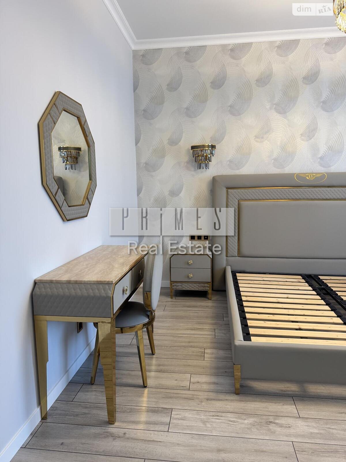 двухэтажный дом с гаражом, 240 кв. м, кирпич. Продажа в Крушинке фото 1 двухэтажный дом с гаражом, 240 кв. м, кирпич. Продажа в Крушинке фото 1