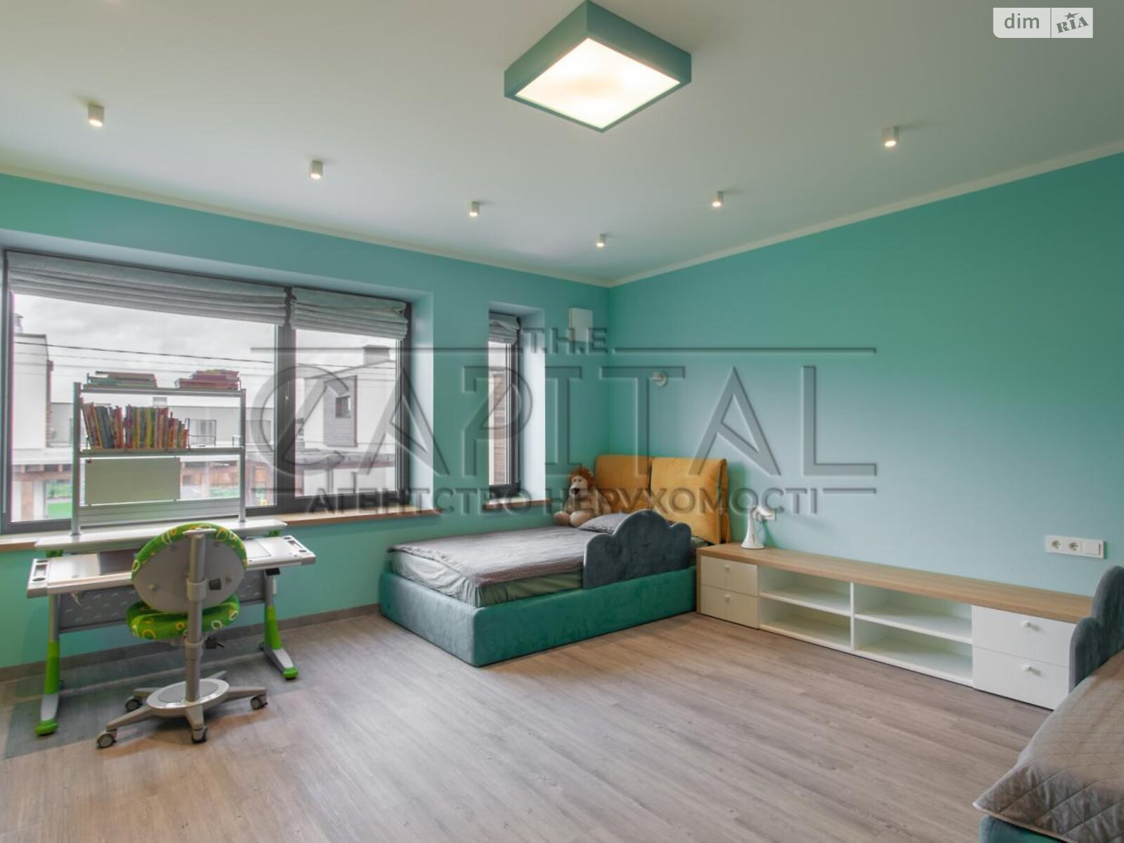 двоповерховий будинок з гаражем, 324.8 кв. м, цегла. Продаж у Крушинці фото 1 двоповерховий будинок з гаражем, 324.8 кв. м, цегла. Продаж у Крушинці фото 1