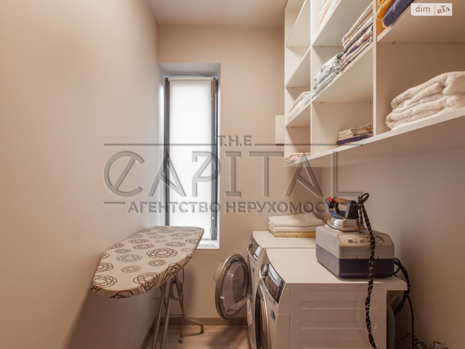 двоповерховий будинок з гаражем, 324.8 кв. м, цегла. Продаж у Крушинці фото 1 двоповерховий будинок з гаражем, 324.8 кв. м, цегла. Продаж у Крушинці фото 1
