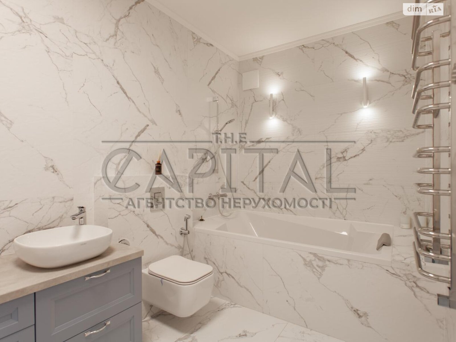 двоповерховий будинок з гаражем, 324.8 кв. м, цегла. Продаж у Крушинці фото 1 двоповерховий будинок з гаражем, 324.8 кв. м, цегла. Продаж у Крушинці фото 1