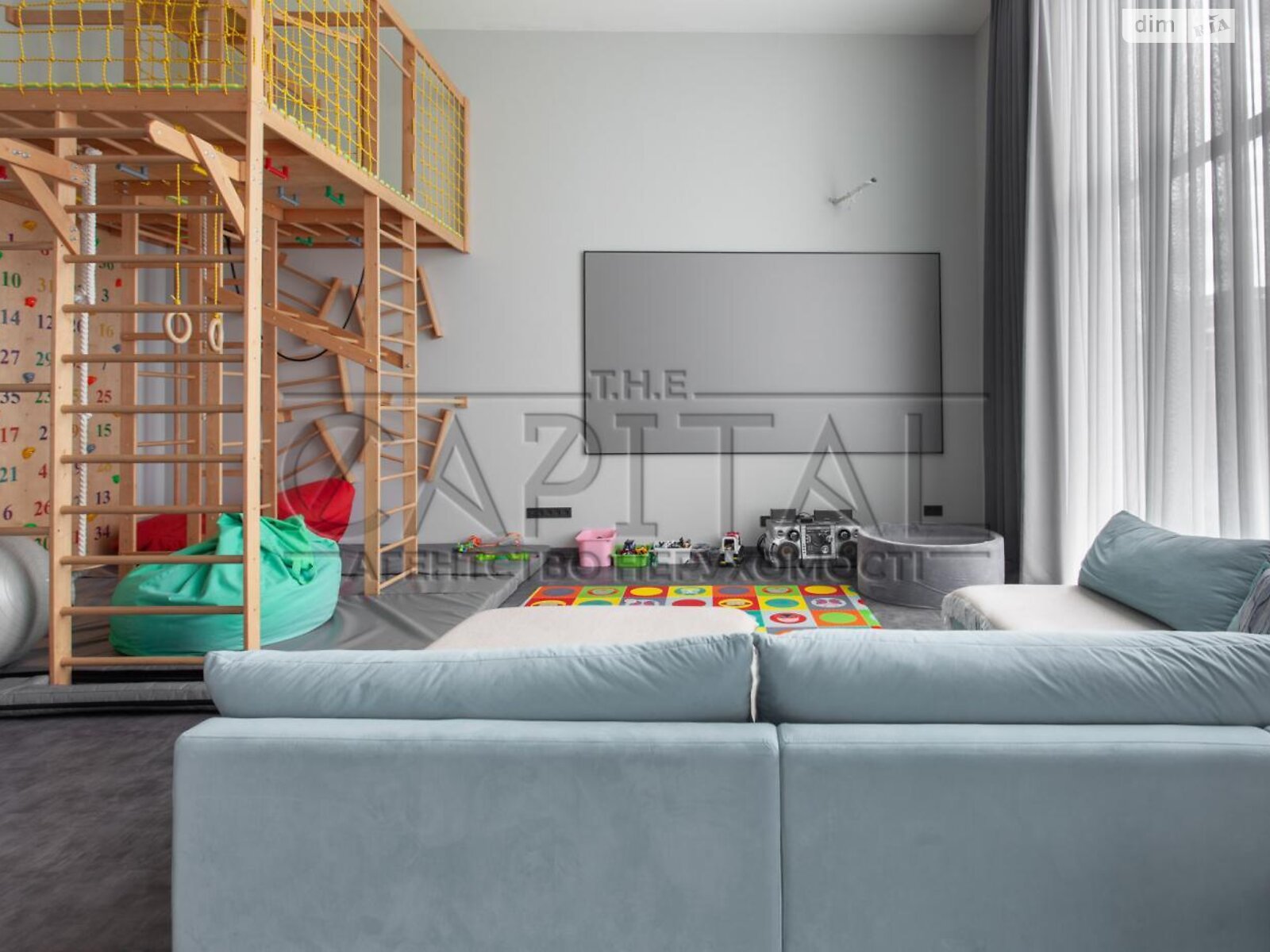 двоповерховий будинок з гаражем, 324.8 кв. м, цегла. Продаж у Крушинці фото 1 двоповерховий будинок з гаражем, 324.8 кв. м, цегла. Продаж у Крушинці фото 1