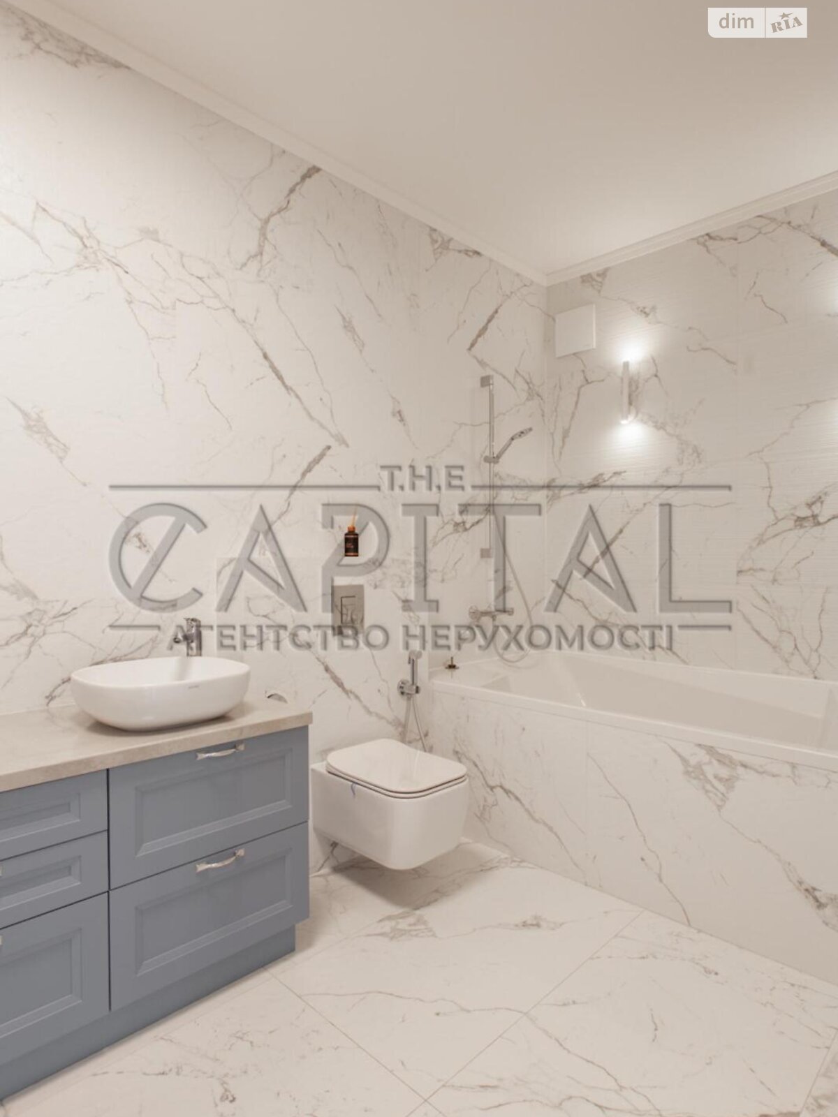 двоповерховий будинок з гаражем, 324.8 кв. м, цегла. Продаж у Крушинці фото 1 двоповерховий будинок з гаражем, 324.8 кв. м, цегла. Продаж у Крушинці фото 1