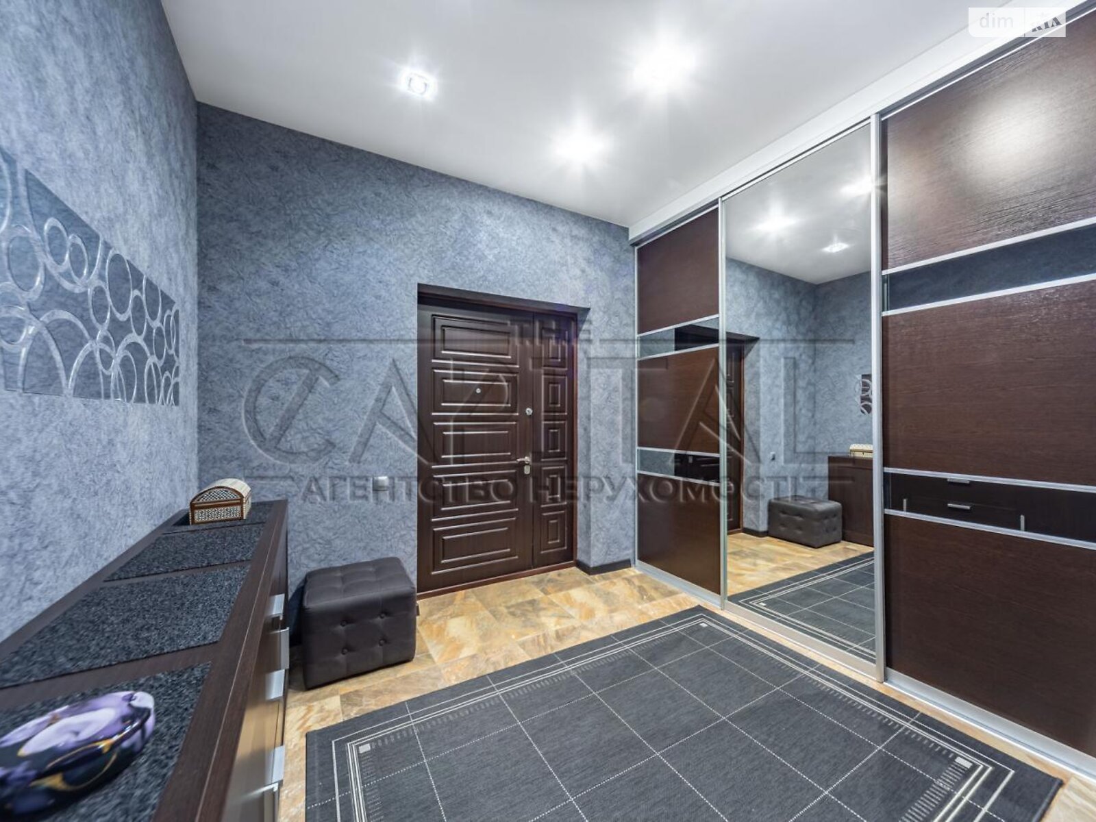 двоповерховий будинок з гаражем, 340 кв. м, цегла. Продаж у Крушинці фото 1 двоповерховий будинок з гаражем, 340 кв. м, цегла. Продаж у Крушинці фото 1