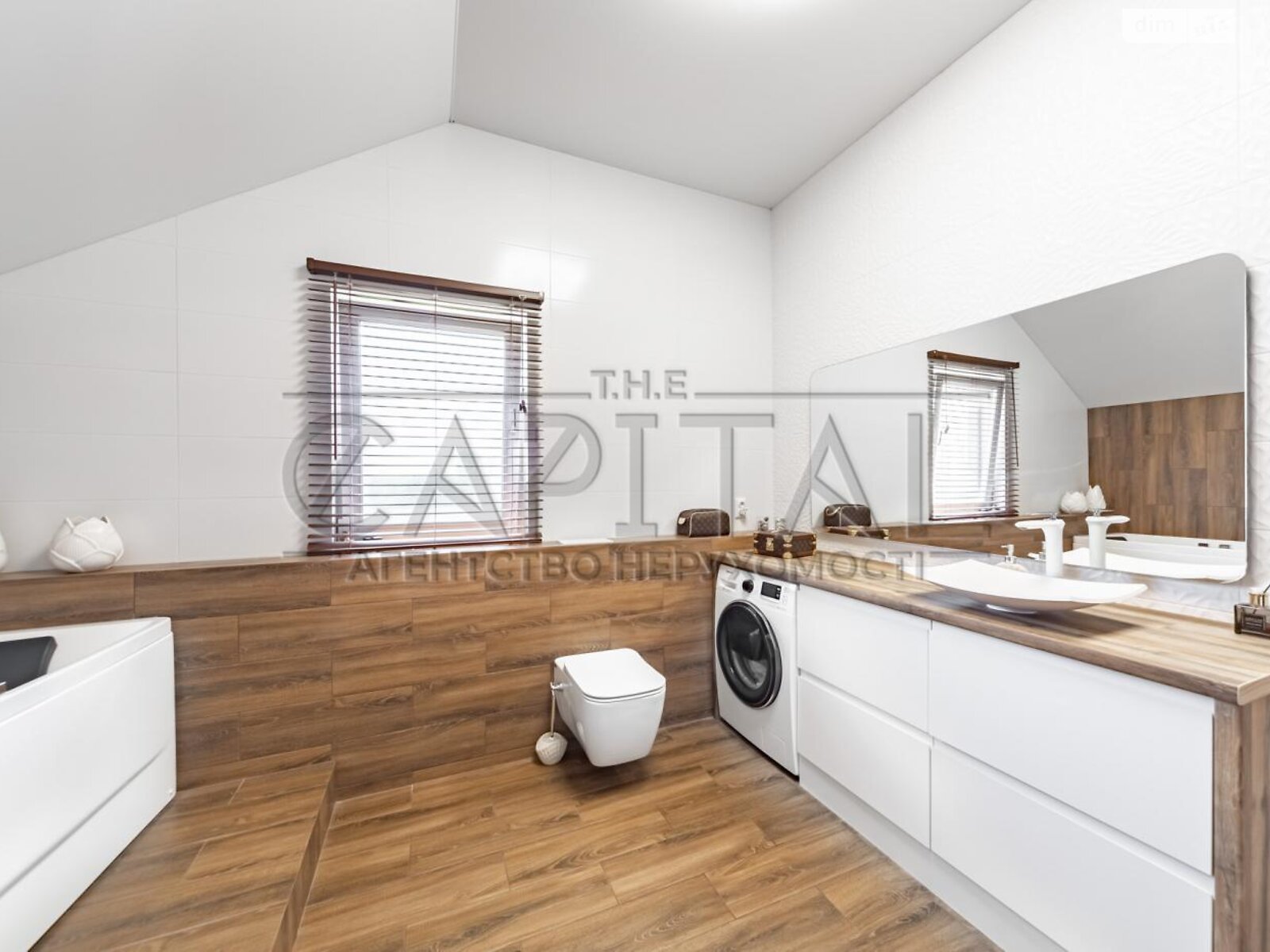 двоповерховий будинок з гаражем, 340 кв. м, цегла. Продаж у Крушинці фото 1 двоповерховий будинок з гаражем, 340 кв. м, цегла. Продаж у Крушинці фото 1