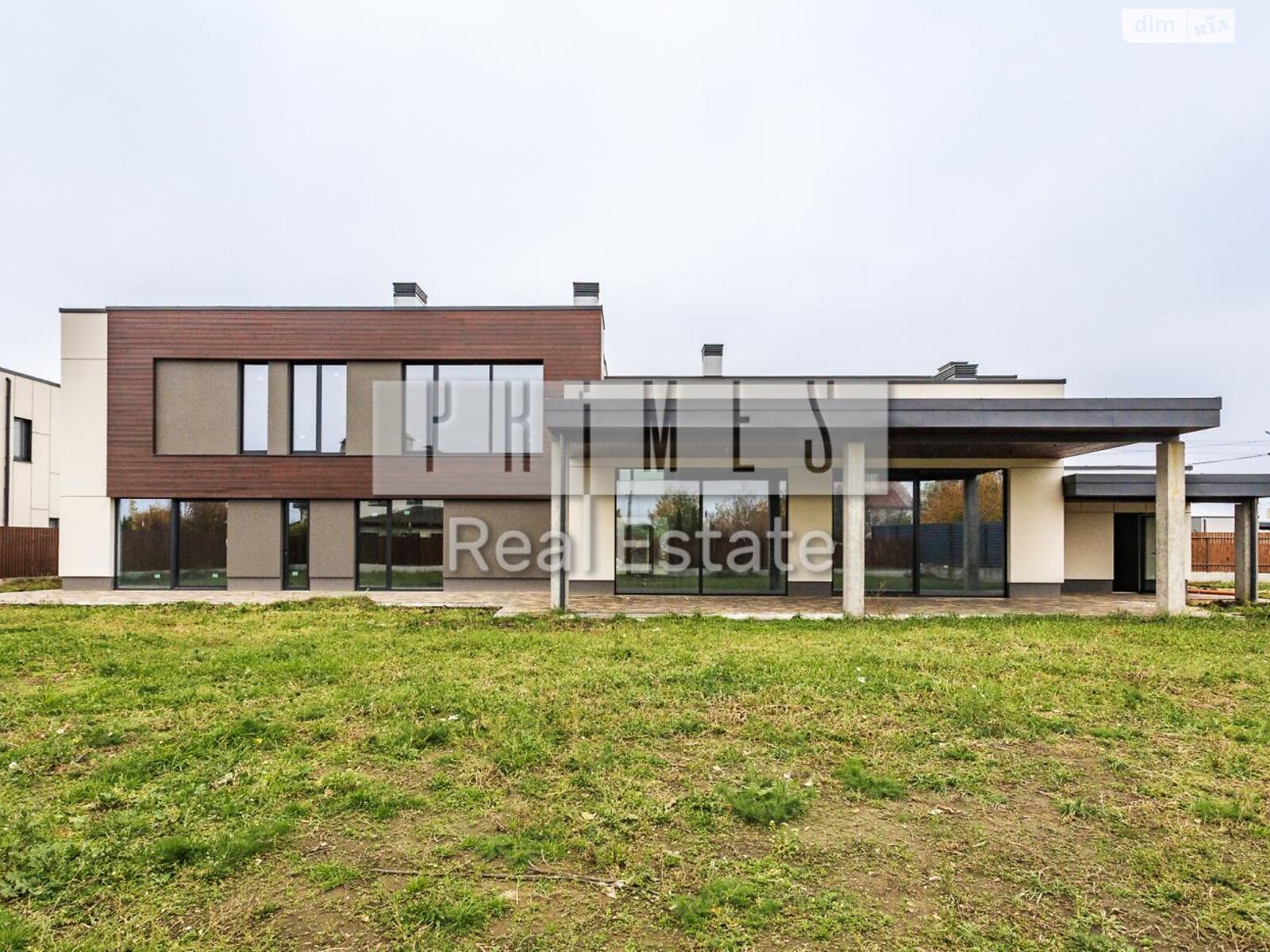 двухэтажный дом с верандой, 408 кв. м, кирпич. Продажа в Крушинке фото 1 двухэтажный дом с верандой, 408 кв. м, кирпич. Продажа в Крушинке фото 1