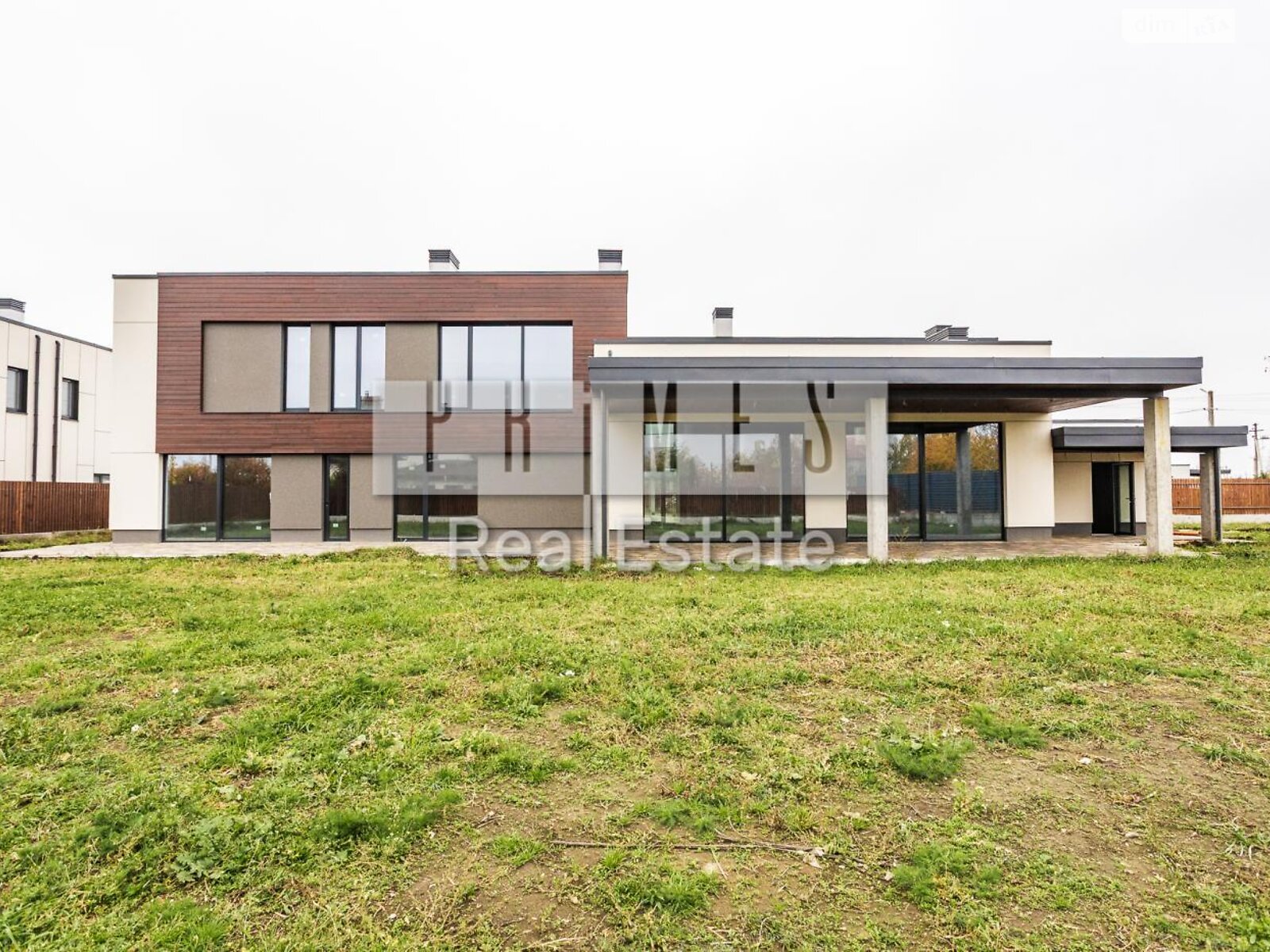 двухэтажный дом с верандой, 408 кв. м, кирпич. Продажа в Крушинке фото 1 двухэтажный дом с верандой, 408 кв. м, кирпич. Продажа в Крушинке фото 1