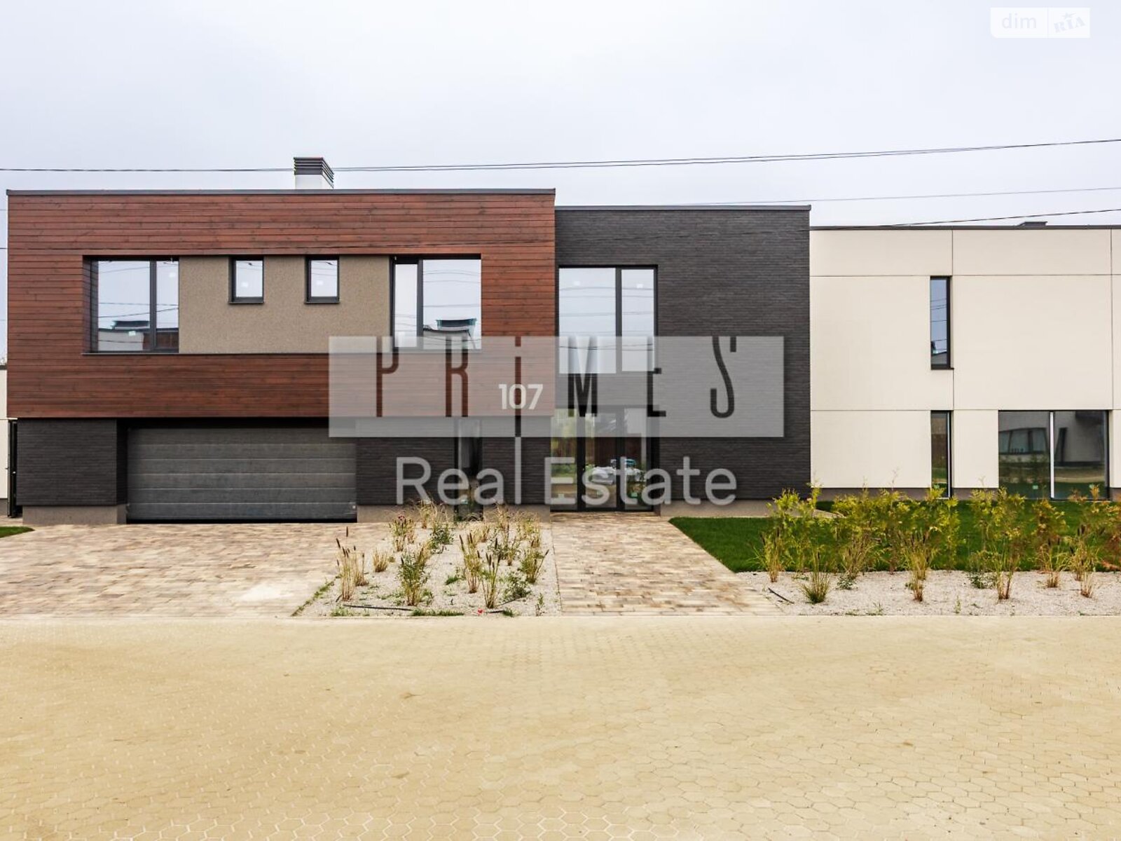 двухэтажный дом с верандой, 408 кв. м, кирпич. Продажа в Крушинке фото 1 двухэтажный дом с верандой, 408 кв. м, кирпич. Продажа в Крушинке фото 1