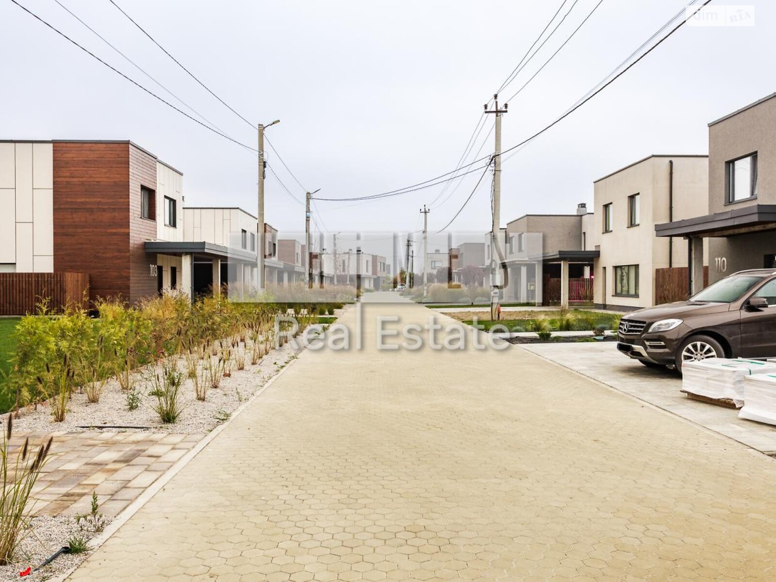 двухэтажный дом с верандой, 408 кв. м, кирпич. Продажа в Крушинке фото 1 двухэтажный дом с верандой, 408 кв. м, кирпич. Продажа в Крушинке фото 1