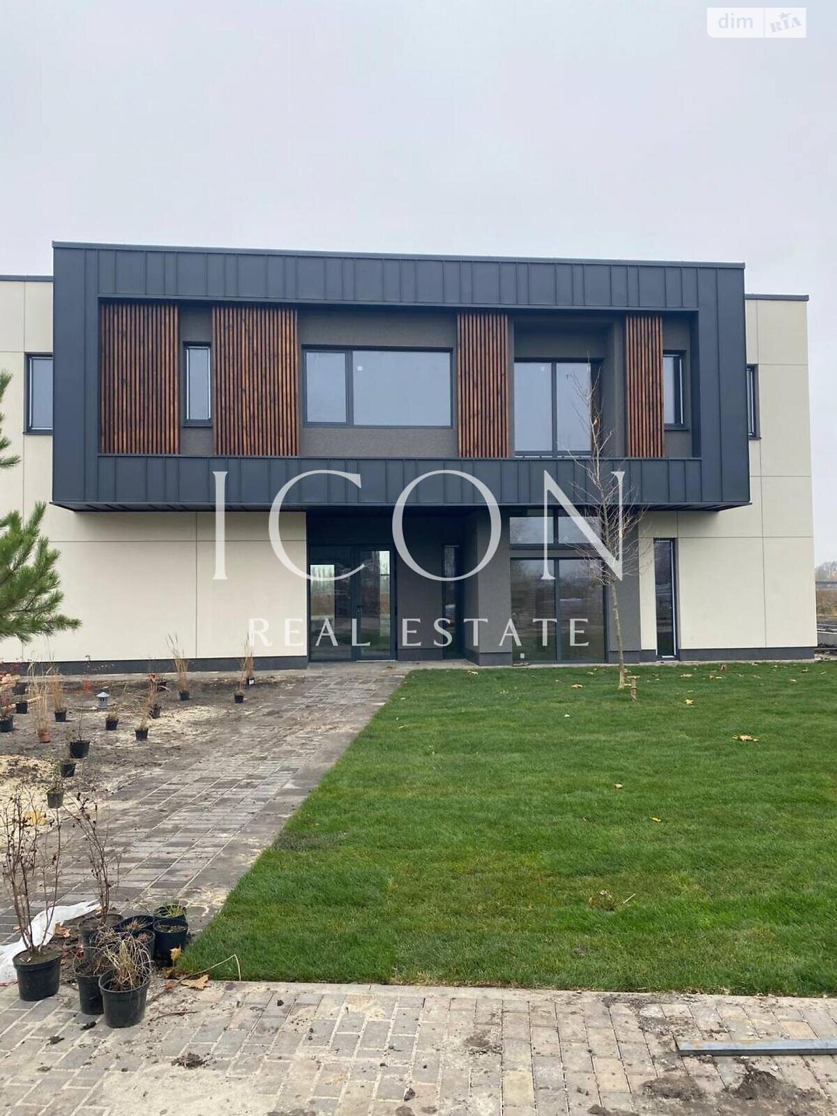 двоповерховий будинок, 245 кв. м, кирпич. Продаж у Крушинці фото 1